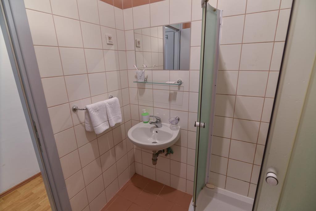 Hostel Studentski Centar Mostar Zewnętrze zdjęcie